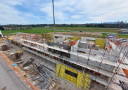 Reihenhäuser (südlicher Häuserblock) - Baustelle, Šenčur