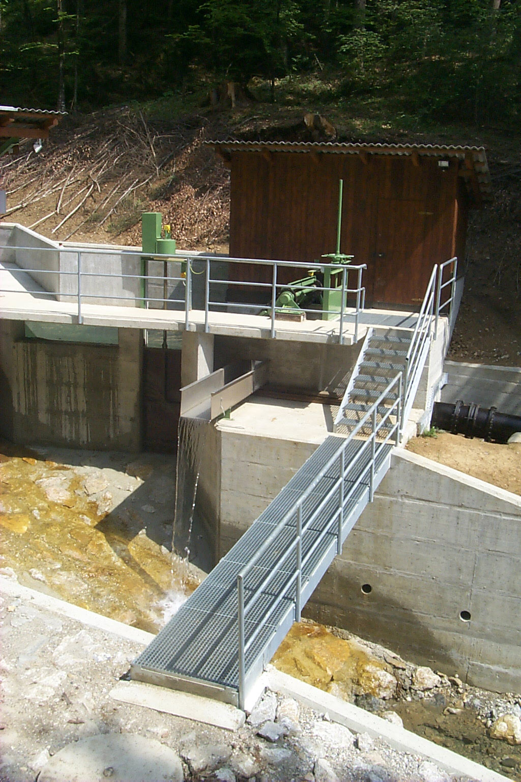 Leitungssystem für das Wasserkraftwerk RUDNO - 