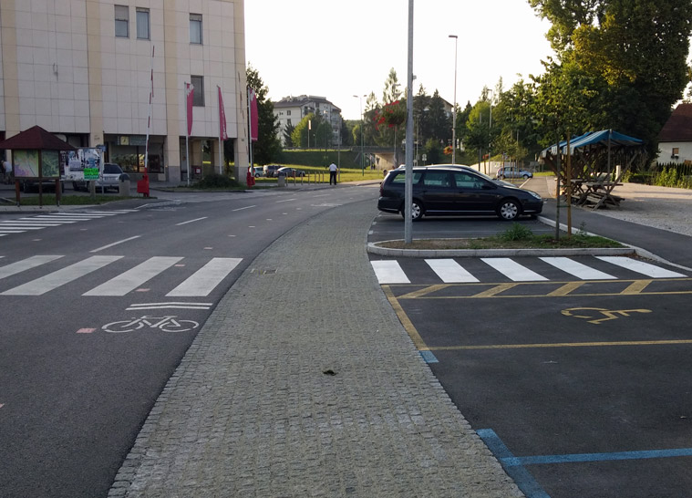 Erneuerung des Straßenabschnitts Medvoška cesta in Medvode - 