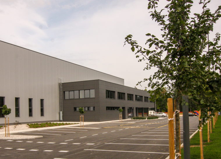 Proizvodno-poslovni objekt SchäferRolls, Letališče Ljubljana - September 2020