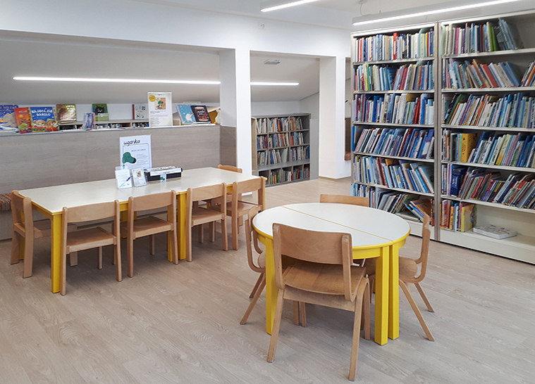 Naklo local library interior design and equipment - 