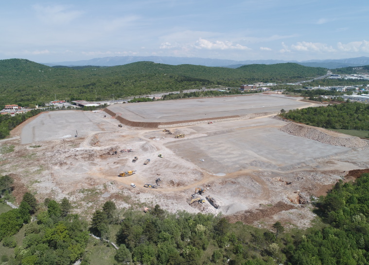Logistični center Adria - nivelacija terena - Maj 2022