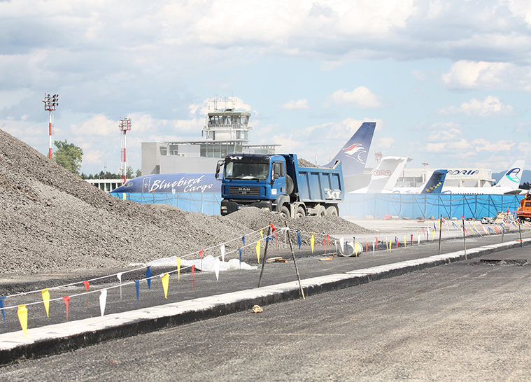 Extension of the airport apron at the Ljubljana International AIRPORT - 