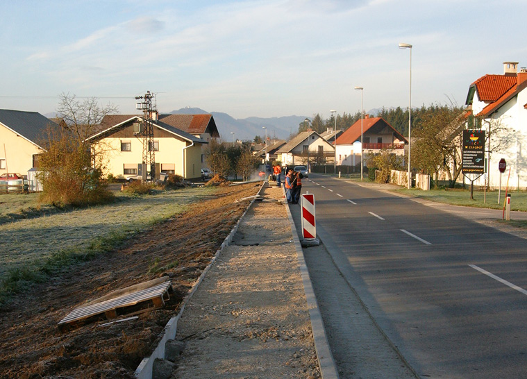 Sidewalks implementation for Milje and Visoko areas in ŠENČUR - 